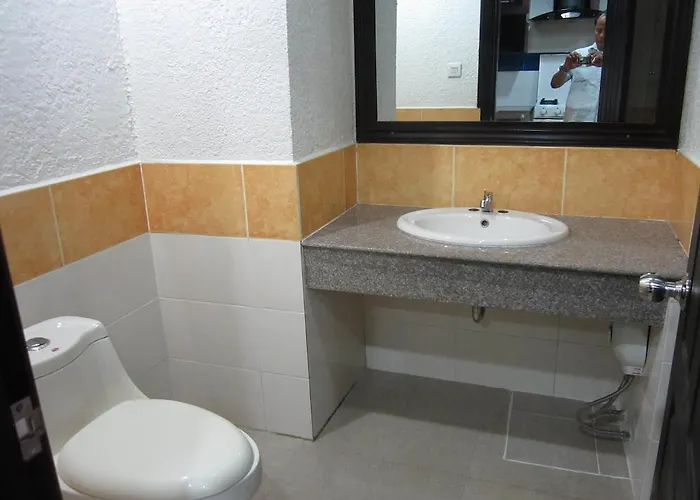 Hotel Bamboo-ck Suites 3*